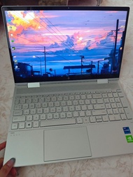 轉讓] HP ENVY x360 15-ed1008TU | i7-1165G7 / 16G / 1TB SSD | 360度翻轉觸控 / B&O音響