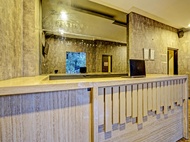 Super OYO Capital O 92633 Spring Hotel Gubeng