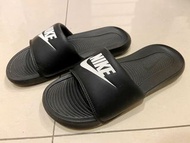 正品 NIKE  黑白 拖鞋 軟Q 經典 輕量 止滑 軟底 休閒 運動