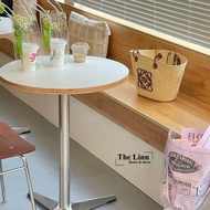 Eames round table with high quality wooden border - Northern Europe