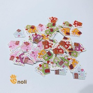 House-shaped decorative wooden daisies 28x28mm (Pack of 10)