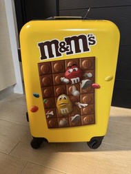 M&M's 黃色行李箱