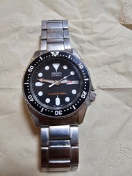 Seiko SKX013 Black Boy 7S26-0030 Automatic Watch - Used, Some Wear