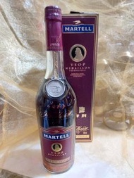 港版舊裝馬爹利 90年代vsop700ml 白樽