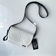 กระเป๋า Hobs TINY รุ่นปี 2024 สะพายข้าง 9 นิ้ว ของแท้ 100% (ส่งฟรี)