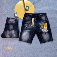 Dsquared2 shorts with yellow buckle and embroidered logo, very beautiful, newest 2021 - jean shorts 