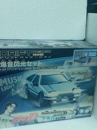 2023 更新 全新 tomy takara drift 頭文字D 爆音閃光搖控車 ae86
