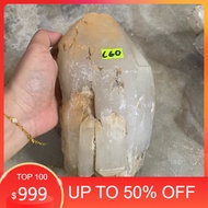 Primary natural rough quartz stone used for home decoration (real stone) weighs 2.7kg (C60) 'VN