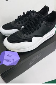AIR MAX 1 PANDA