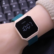Jam tangan wanita Fossil Karet Digital Touchscreen LED watch Free box dan baterai cadangan