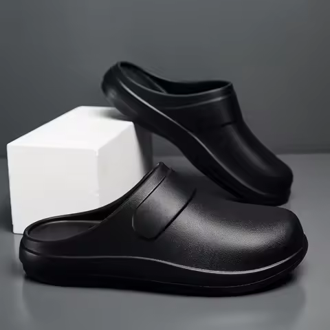 2025 Operating Room Slippers Protective Shoes for Men And Women Non-Slip Silken Lab Shoes Doctor Wor