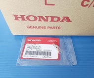 หลอดไฟหรี่12v./1.7w.หลอดไฟมาตรวัดแท้HONDA Air blade Click 110 Moove PHANTOM 200 Super cubwave100wave110i Zoomer x Scoopyiและรุ่นอื่นๆ อะไหล่แท้ศูนย์HONDA (34908-MB9-871)1หลอด