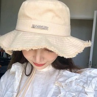 Beige bucket hat