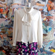 日本中古米白色雪紡波浪領寬鬆長袖襯衫恤衫高級二手古著