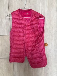Uniqlo 輕鴨絨背心 羽絨背心