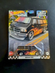 Hot Wheels Dodge Van Premium Boulevard 68 Die Casts Car hotwheels hw29 BUKAN Tomica Matchbox Majoret