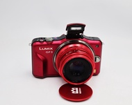 Panasonic Lumix DMC-GF3 Red with 35mm f1.6 Manual Focus lens, GF3, GF-3, G-F3 ใช้ CMOS ความละเอียด 1