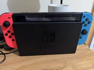 Nintendo Switch 紅藍機連底座