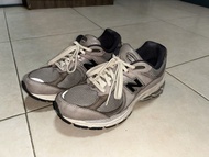 New Balance 2002RAW Us:8