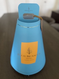 Four Seasons Hotel Hong Kong 3 tier cupcakes stand 香港四季酒店下午茶三層甜品架