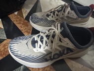 Hoka Carbon X US9.5 not nike adidas salomon 到付可議