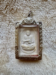 「義賣」屈甩近廟✨阿贊多自身 2557