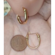 10KARATS GOLD LOOP EARRINGS 10CENTS SIZE