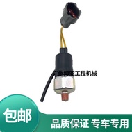 Excavator Sumikyu Kais Hitachi ZAX200 6BG1 Isuzu Engine Oil Sensor Pressure Sensor
