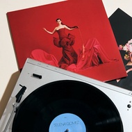 SELENA GOMEZ Revelación Vinyl