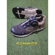 Outdoor shoes s42.5 nepa