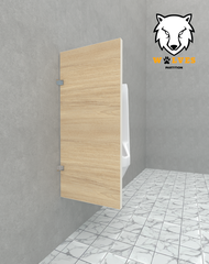 แผงกั้นโถ PB ขนาดมาตรฐาน สี่เหลี่ยมพื้นผ้า สีลายไม้ สีแกรนด์โอ๊ค (Grand Oak) แผงกั้นโถปัสวะชาย Wolve