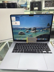 MacBook Air m4 15” / 16GB / 512GB