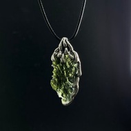 【天然捷克綠隕石】天然捷克隕石 莫爾道隕石 靈魂修復吊墜