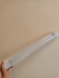 LED燈管 60cm 18W 白光6500K