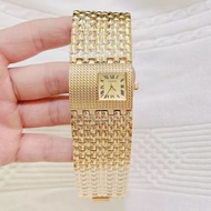 Đồng Hồ Nữ Bảng Lớn Guess Thời Trangdộc lạphong cách cá tínhchống nước tốtBảo Hành 12 tháng.