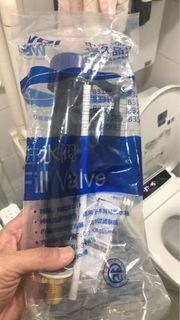 廁所水箱漏水波曲