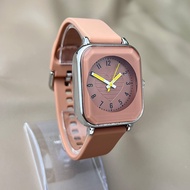 ORUSS Original Fashion Square Silicone Pink Simple Ladies Small Watch Luxury Waterproof Casual Korea