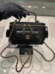 Chanel 22K Vanity With Chain Black Long box 黑色 羊皮長盒子