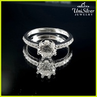 ❁ ◮ ¤ Unisilver 925 Sterling Silver Solitaire Engagement Ring (RS560-1001)