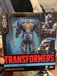 變形金剛Studio Series Optimus Prime