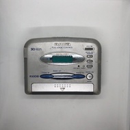 WALKMAN AIWA RX-108 Stereo Radio & Tape Cassette Player