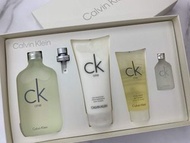 順豐包郵 現貨 Calvin Klein CK one Eau De Toilette Ck one 淡香水4件組(淡香水200ml+身體乳200ml+沐浴露100ml+淡香水15ml)