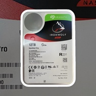 ฮาร์ดดิสก์ มือสอง SEAGATE IRONWOLF 12 TB Sata สำหรับ กล้องวงจรปิด CCTV NAS และคอมพิวเตอร์