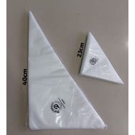 Diva Piping bag contains 100 sheets Piping Bag Piping bag plastic