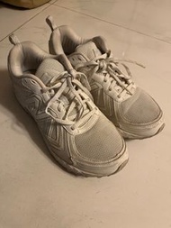New Balance NB410
