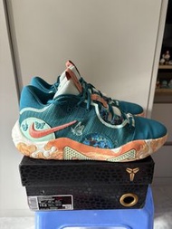 Nike pg 6 us8.5 (no Kobe Kyrie pg6