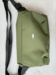 Bellroy Venture Sling 9L (large crossbody bag)