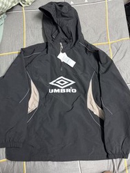 Umbro 黑色連帽外套