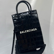 巴黎世家 Balenciaga 迷你鱷魚壓紋手機包 兩用款 黑色 593826