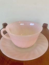 清屋現貨 Fire king pink swirl cup saucer 粉紅色螺旋紋咖啡杯碟古董 vintage